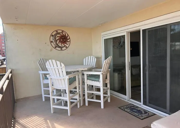 Direct Oceanfront With Pool 68th St With Pool