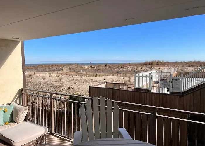 Direct Oceanfront With Pool 68th St With Pool