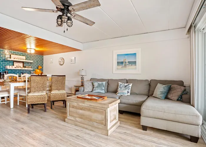 Direct Oceanfront With Pool 68th St With Pool Holiday home *